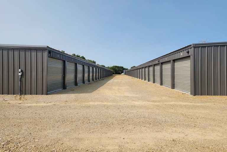 Steel / Wood Building Erection